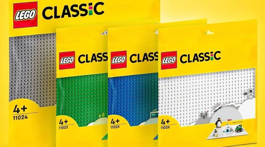 LEGO Classic 11023 Green Construction Plate Toy