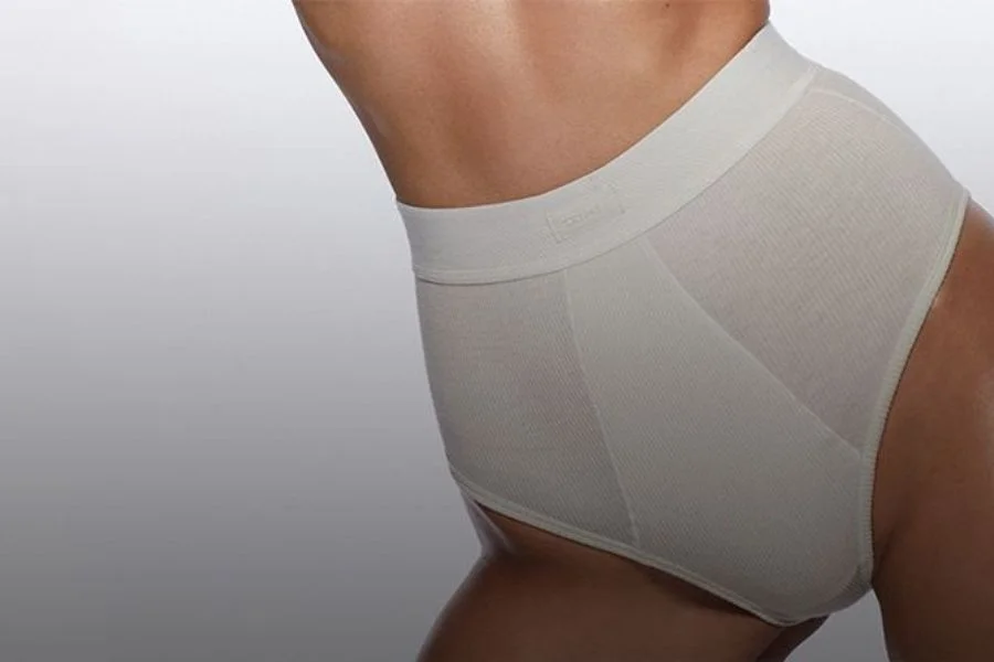 High-Waist Shine Briefs