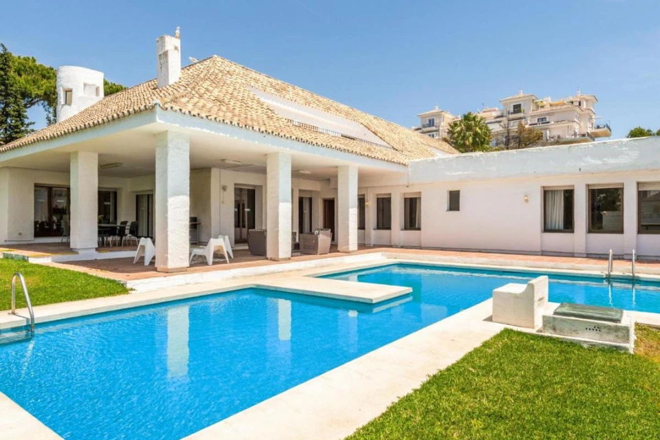 Villas In Spain