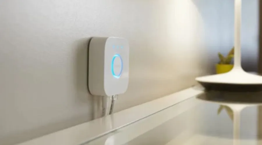 PHILIPS HUE Bridge Smart Lighting Hub