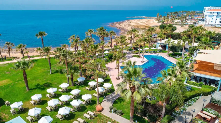 best hotels in paphos