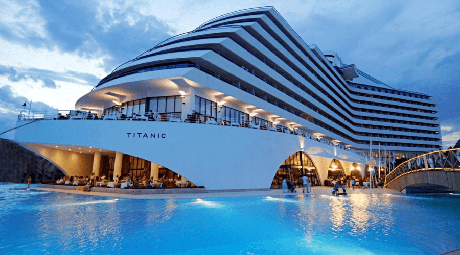 Titanic beach & resort