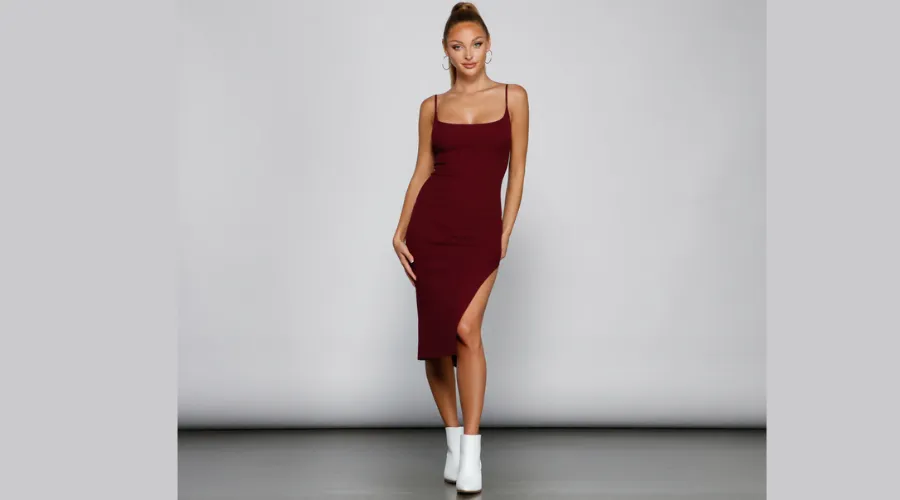 Body Contour V-Wire Color Block Midi Sweater Dress 