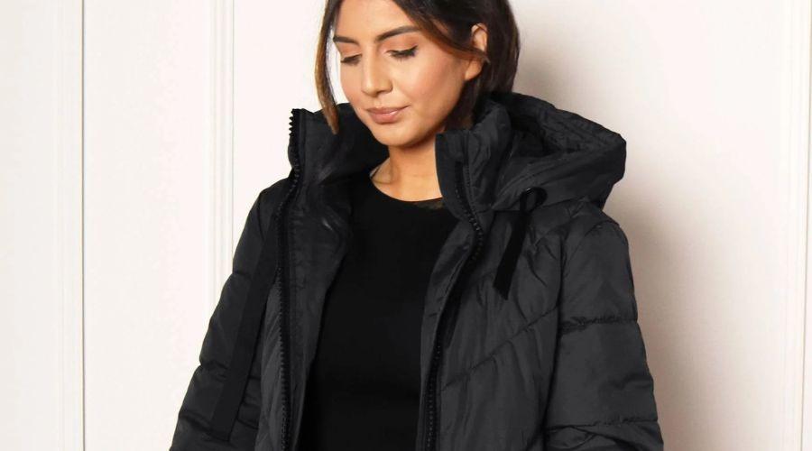 Hooded down jacket