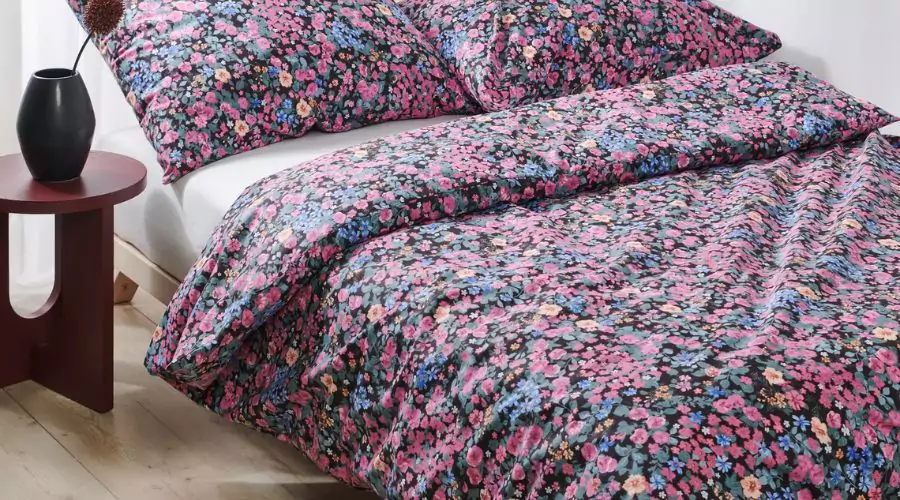 Cotton bed linen set