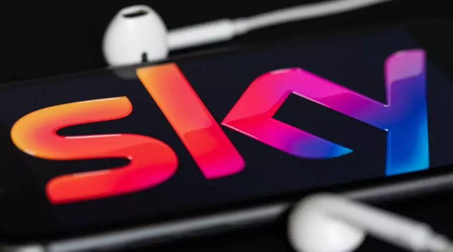 Sky offers best EE sim only deals 