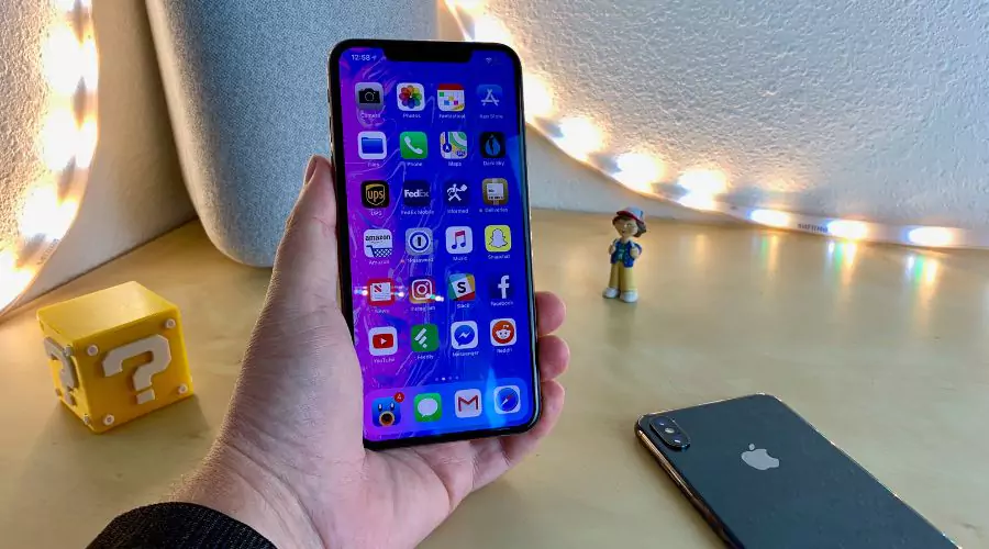 Buying an iPhone XS used from the secondary market has some advantages
