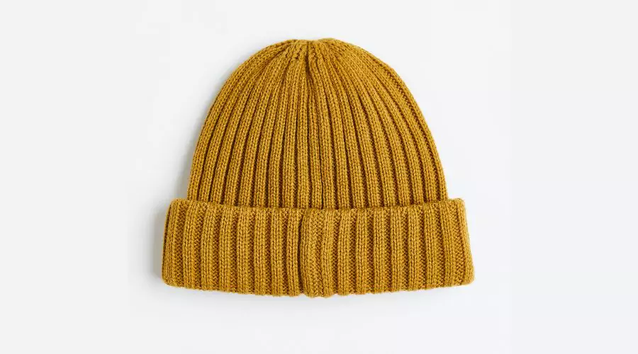 Rib-knit hat