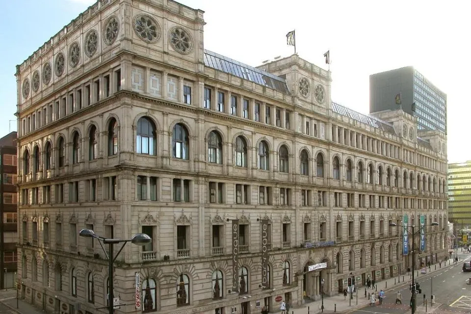 Hotels in manchester city centre