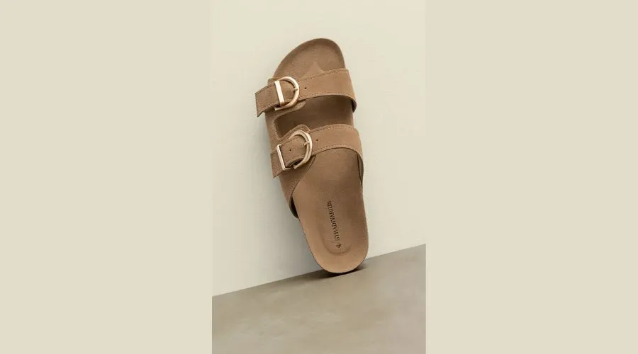 Flat Leather Sandals With Buckles