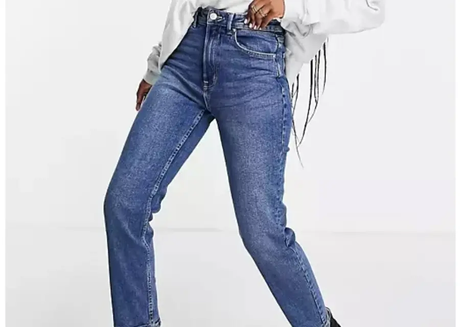 stradivarius jeans | trendingcult