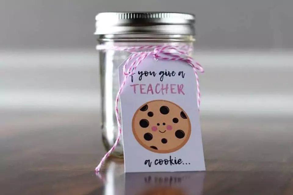 Personalized gifts for teachers