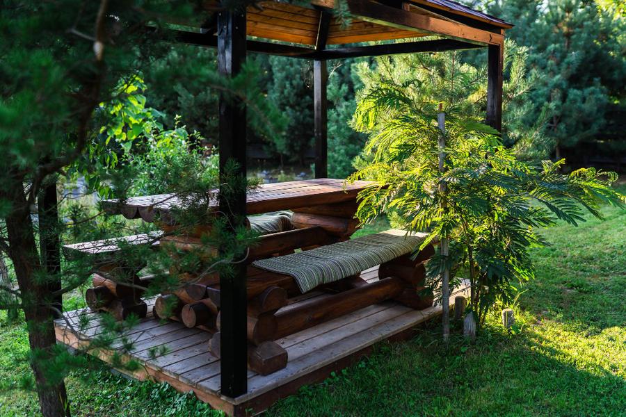 pavilion-with-wooden-bench