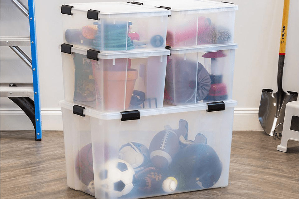 Plastic boxes with lid