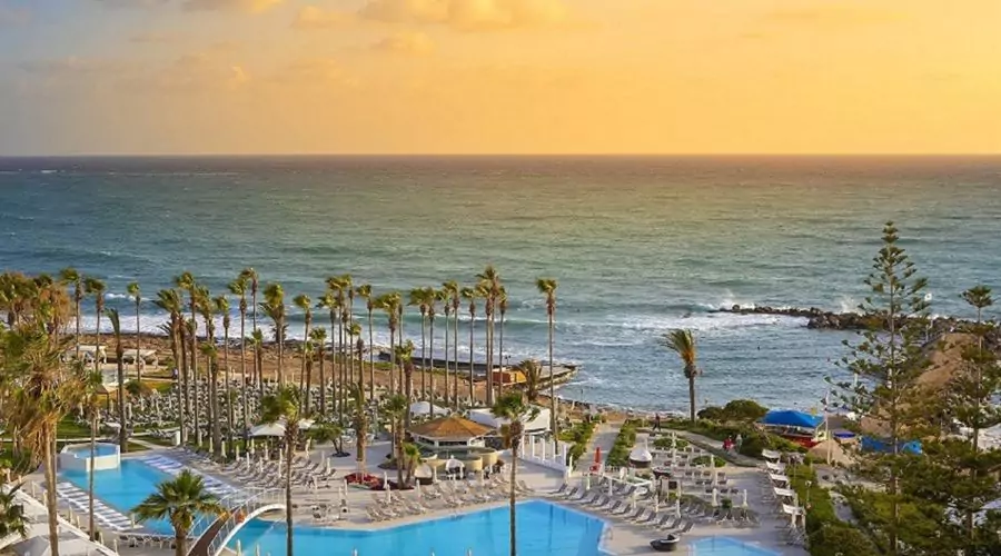 Leonardo Plaza Cypria Maris Beach Hotel & Spa - Adults Only