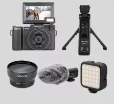 best camera for family vlogging and travel | Trendingcult